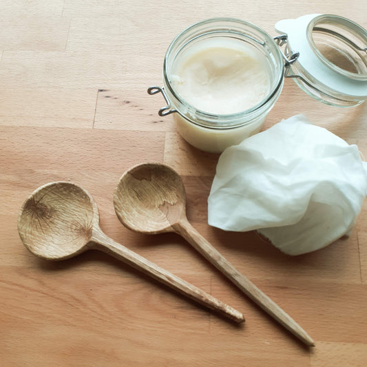 How do I look after my wooden spoon ?