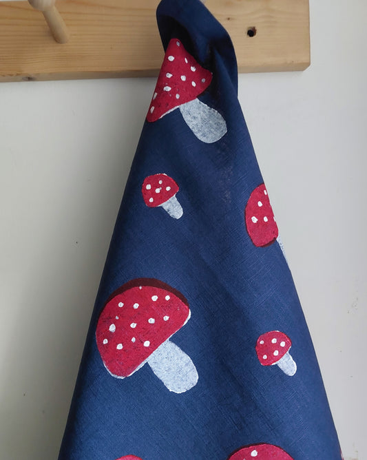 mushroom tea towel navy