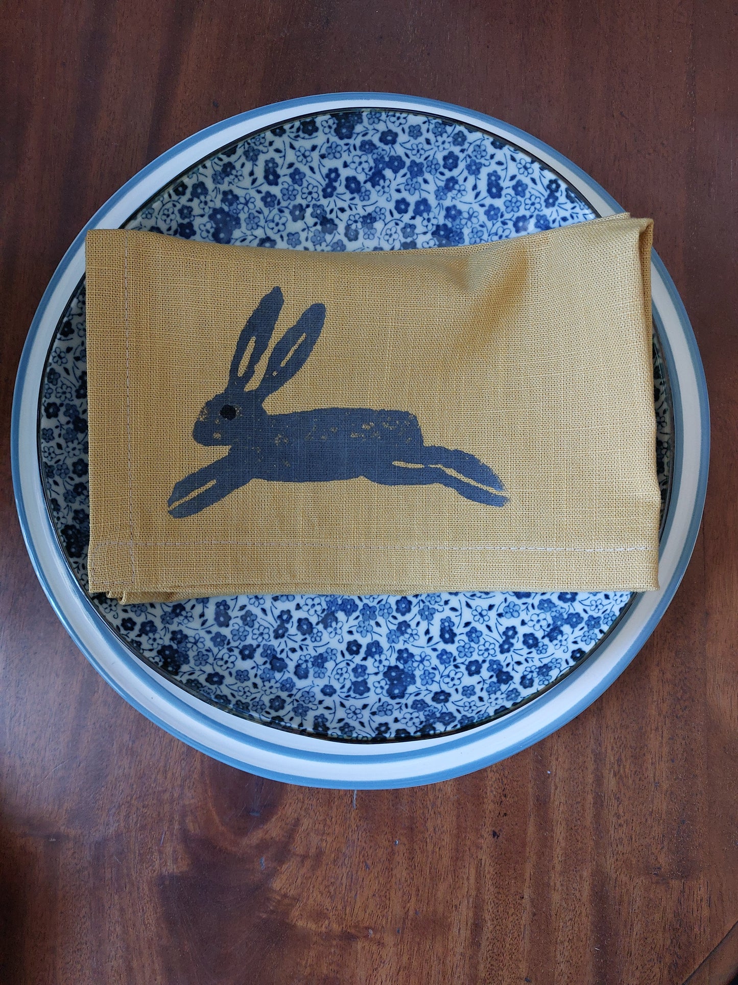 leaping hare linen napkin mustard